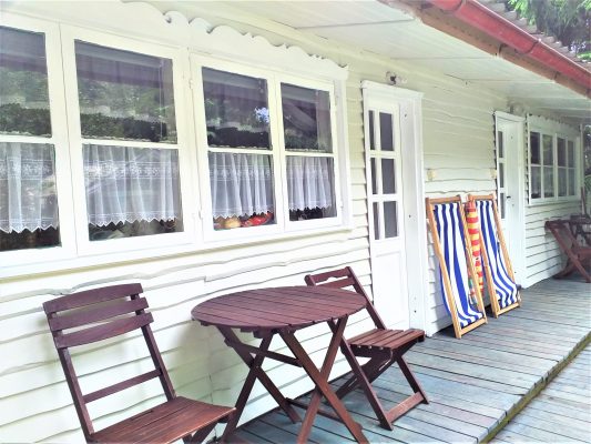 Domki Zielono Mi Domek w Sadzie (13)