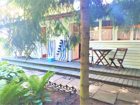 Domki Zielono Mi Domek w Sadzie (22)