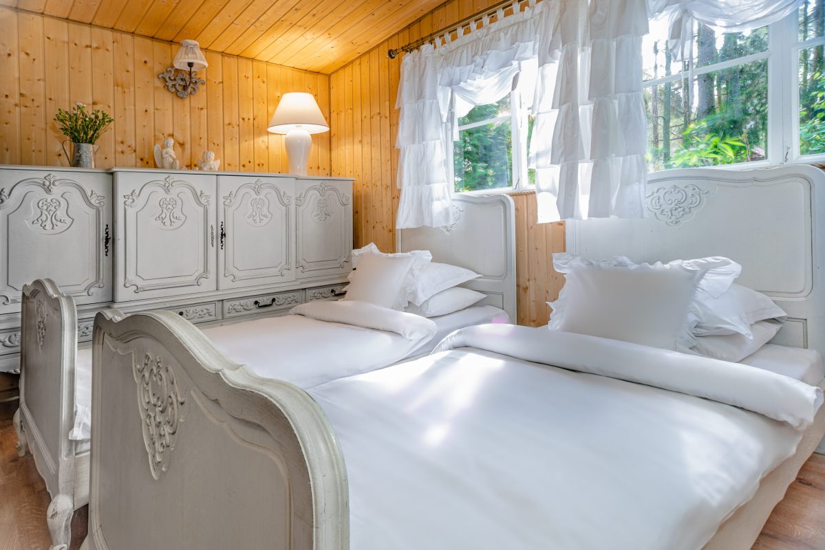 Domki Zielono Mi Domek w Sadzie (31)