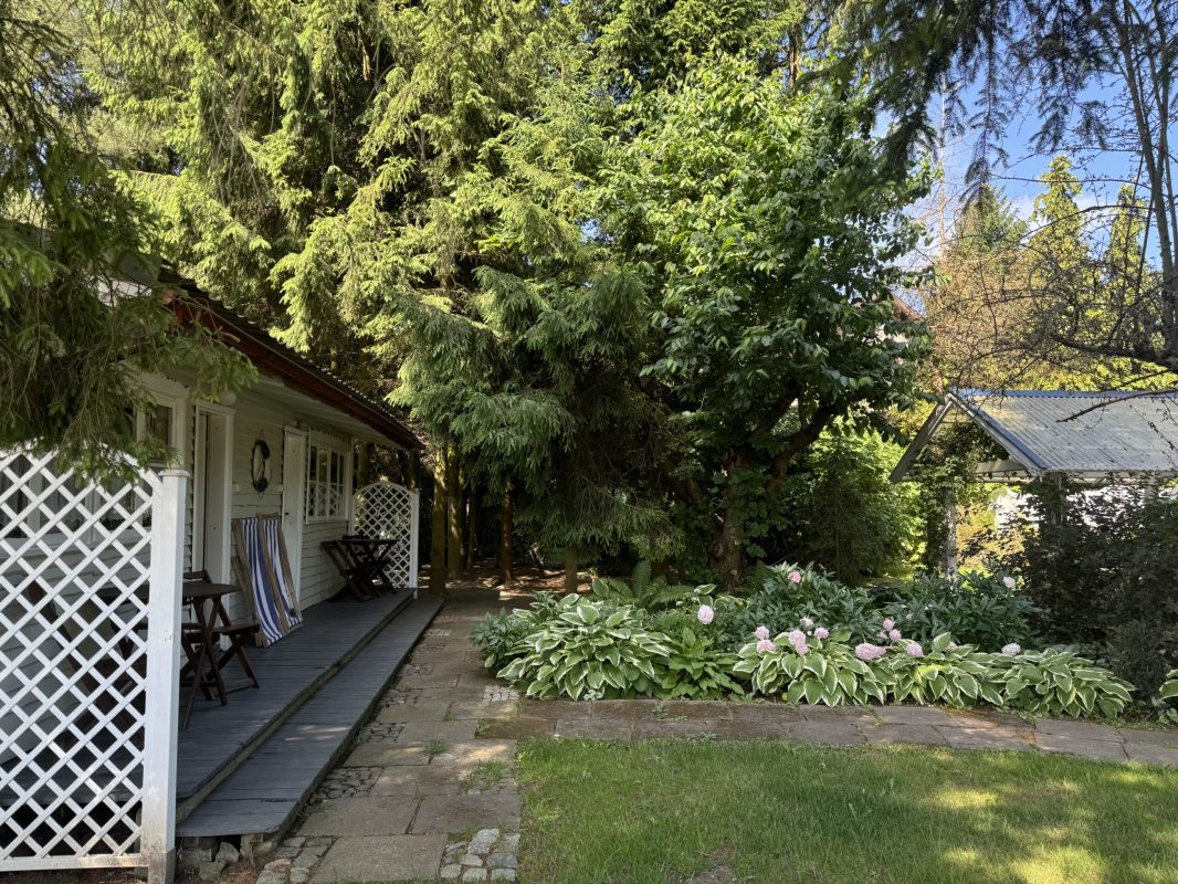 Domki Zielono Mi Domek w Sadzie (57)